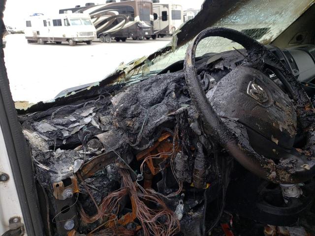 3C6TRVDG7EE107902 - 2014 RAM PROMASTER WHITE photo 8