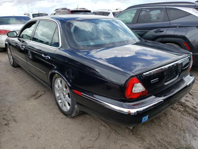 SAJWA79C15SG35581 - 2005 JAGUAR XJ8 L BLACK photo 3