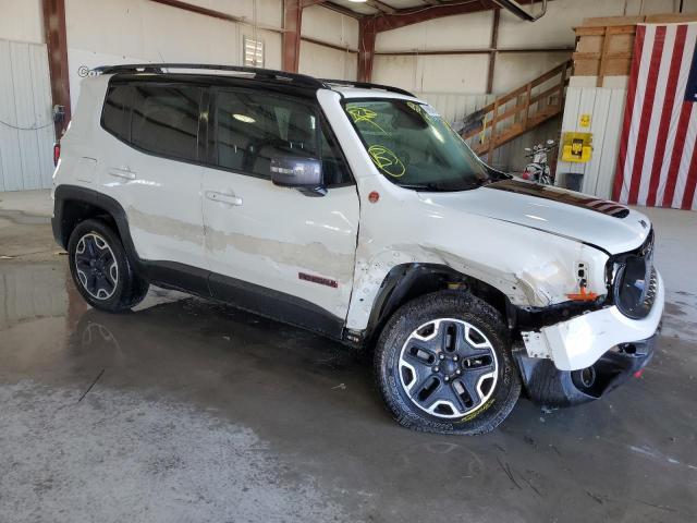 ZACCJBCT8GPC51008 - 2016 JEEP RENEGADE T WHITE photo 4