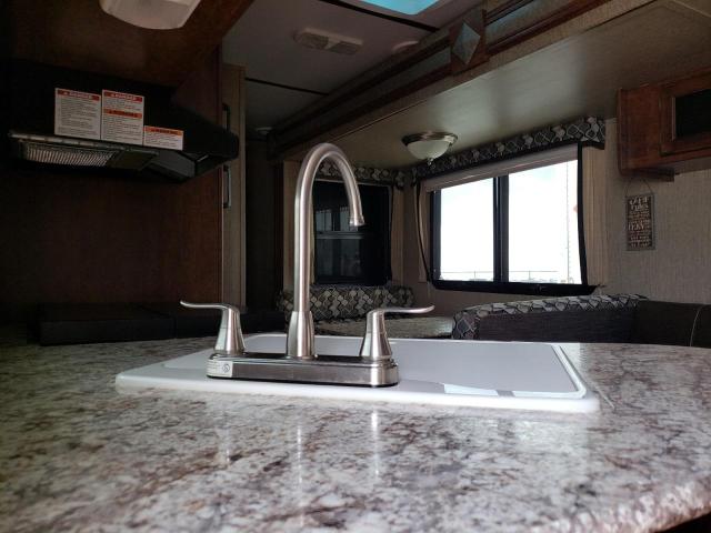 4YDT29329HB451725 - 2017 KEYSTONE OUTBACK TAN photo 6