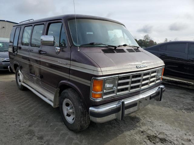 2B6HB21X1PK528034 - 1993 DODGE D250 CR CC BURGUNDY photo 1