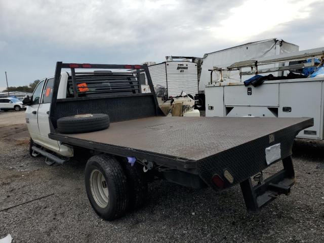 3C7WRTCLXFG654681 - 2015 RAM 3500 Blanc photo 3