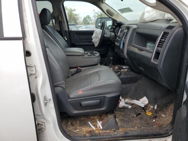 3C7WRTCLXFG654681 - 2015 RAM 3500 Blanc photo 5