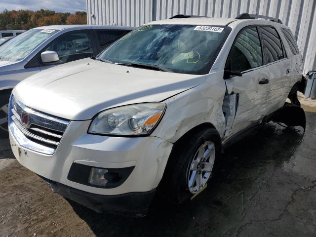5GZLRVED5AJ204671 - 2010 SATURN OUTLOOK XR WHITE photo 2