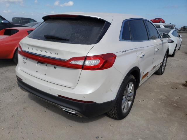 2LMPJ6KRXHBL35660 - 2017 LINCOLN MKX SELECT WHITE photo 4