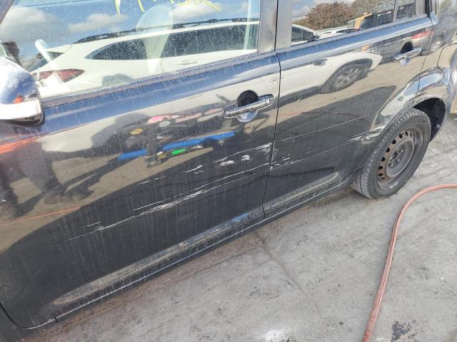 JTLKE50E091073366 - 2009 TOYOTA SCION XB შავი ფოტო 9