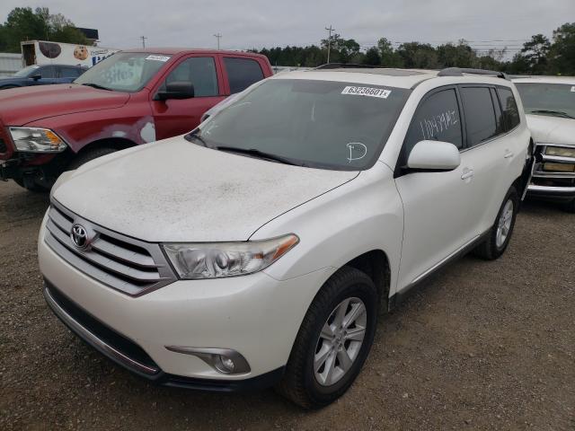 5TDZK3EH6CS054275 - 2012 TOYOTA HIGHLANDER WHITE photo 2