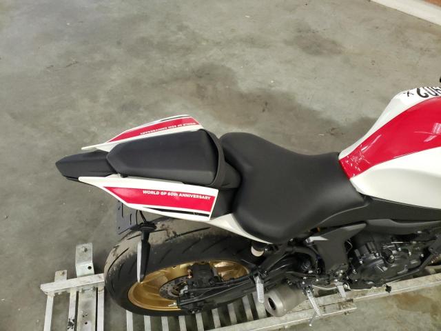 JYARM38E5NA003826 - 2022 YAMAHA YZFR7 TWO TONE photo 6