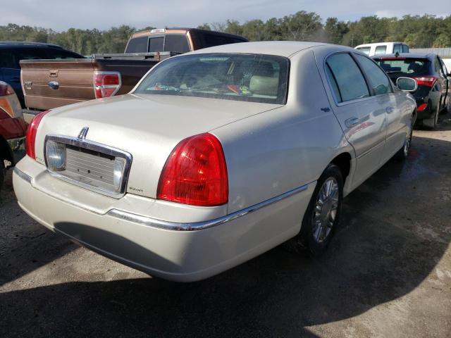 1LNHM82V47Y629346 - 2007 LINCOLN TOWN CAR S SILVER photo 4