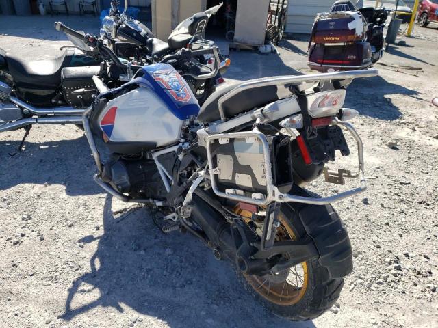 WB10J5306LZF89917 - 2020 BMW R 1250 GS BLUE photo 3