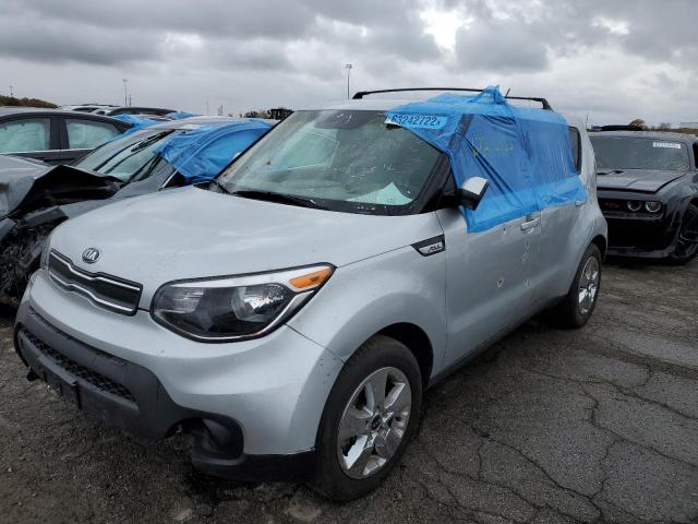 KNDJN2A27K7016174 - 2019 KIA SOUL SILVER photo 2