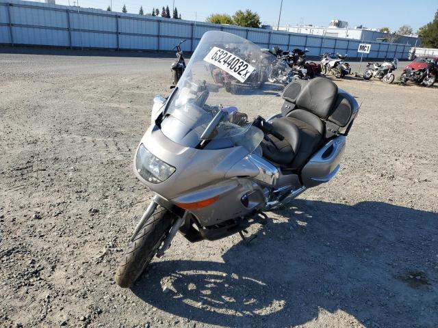 WB10555A8XZD70618 - 1999 BMW K1200 LT SILVER photo 2