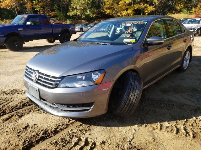 1VWBV7A32FC102271 - 2015 VOLKSWAGEN PASSAT SE GRAY photo 2