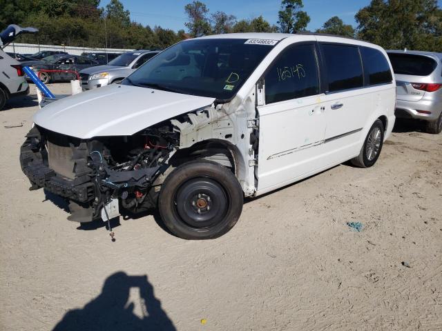 2C4RC1CG0ER378054 - 2014 CHRYSLER TOWN & COU WHITE photo 2