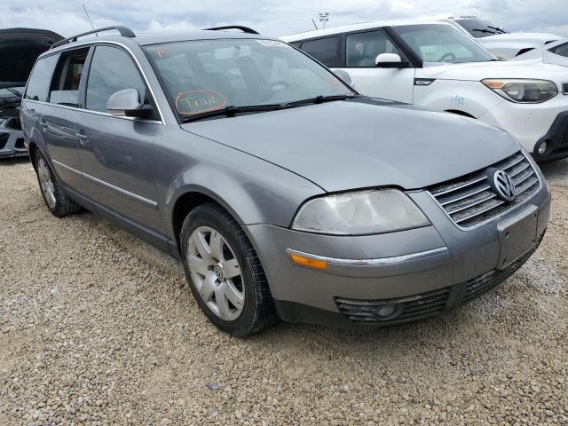 WVWCD63BX5E012331 - 2005 VOLKSWAGEN PASSAT GLS GRAY photo 1