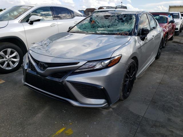 4T1K61AK5NU067959 - 2022 TOYOTA CAMRY XSE GRAY photo 2