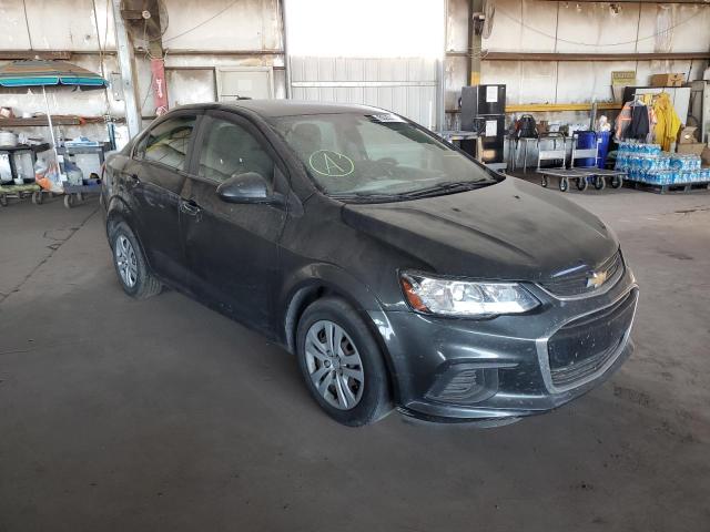 1G1JB5SH5J4115100 - 2018 CHEVROLET SONIC LS GRAY photo 1