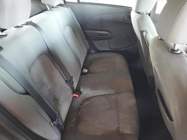 1G1JB5SH5J4115100 - 2018 CHEVROLET SONIC LS GRAY photo 6