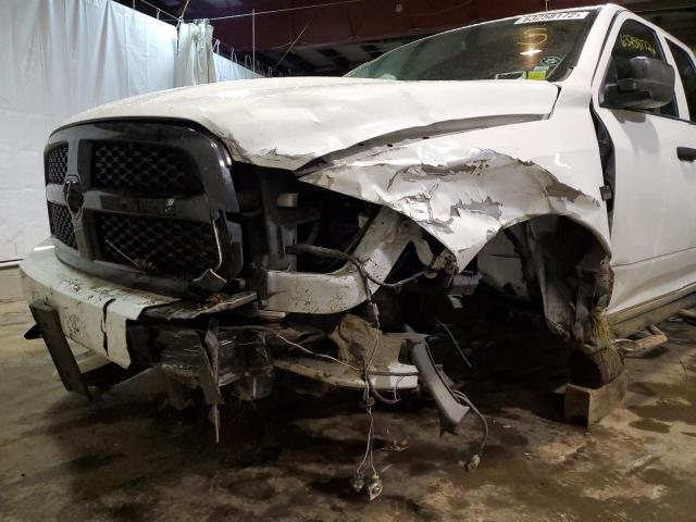 1C6RR7FT0KS576984 - 2019 RAM 1500 CLASS WHITE photo 9