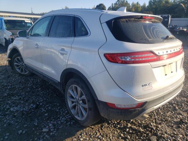 5LMCJ2C94HUL56173 - 2017 LINCOLN MKC SELECT WHITE photo 3