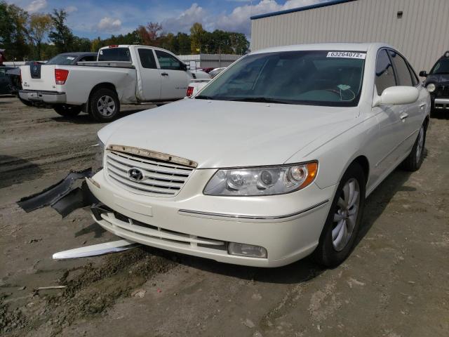 KMHFC46F46A083788 - 2006 HYUNDAI AZERA SE WHITE photo 2