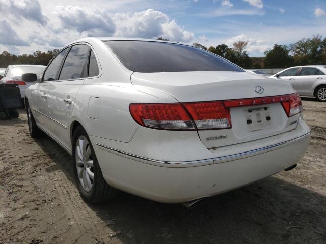 KMHFC46F46A083788 - 2006 HYUNDAI AZERA SE WHITE photo 3