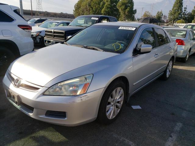 1HGCM56346A168017 - 2006 HONDA ACCORD SE SILVER photo 2