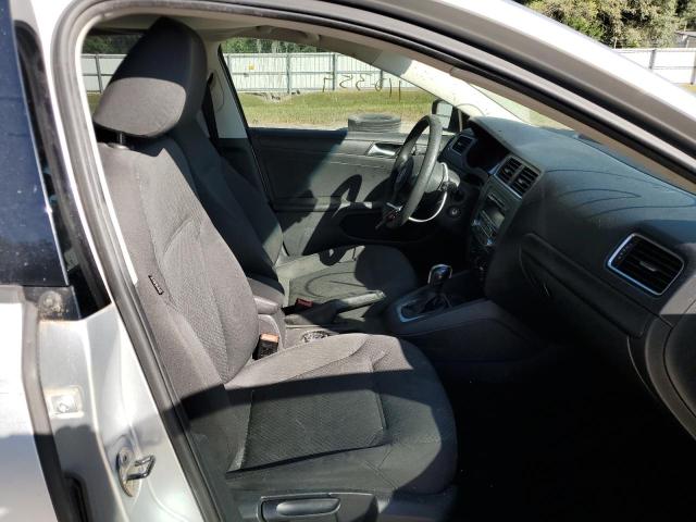 3VW2K7AJXEM213414 - 2014 VOLKSWAGEN JETTA BASE 银色 照片 5