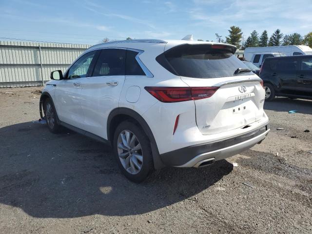 3PCAJ5BB7NF109576 - 2022 INFINITI QX50 LUXE WHITE photo 3