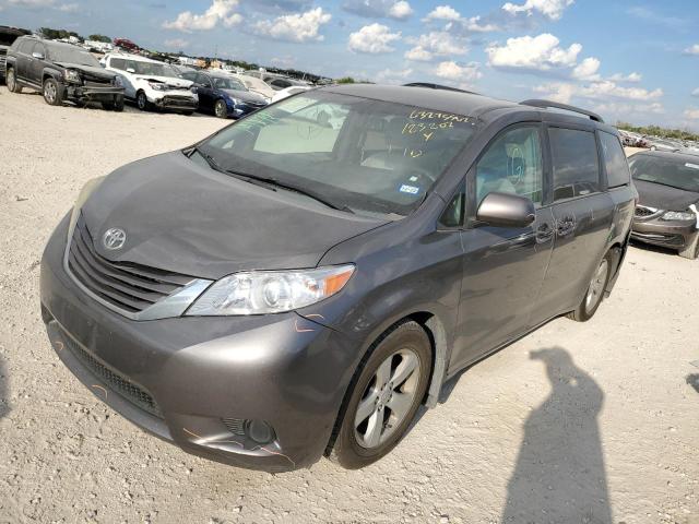 5TDKK3DC4FS566483 - 2015 TOYOTA SIENNA LE GRAY photo 2