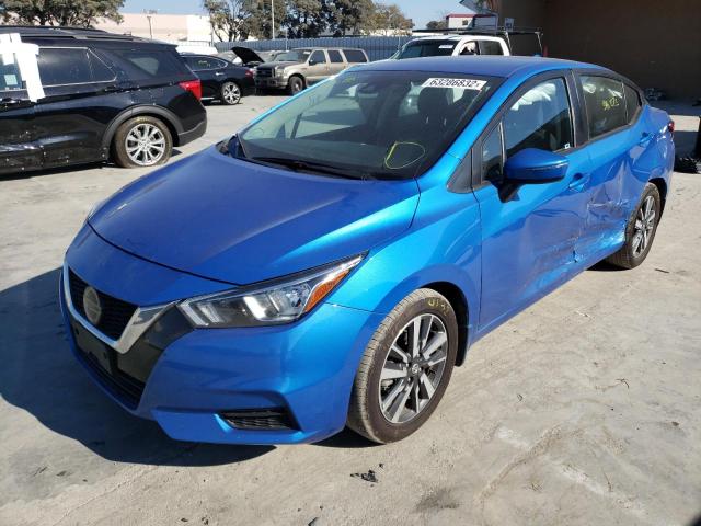 3N1CN8EV6ML838319 - 2021 NISSAN VERSA SV BLUE photo 2