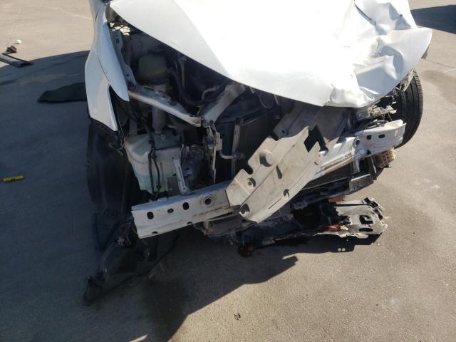 JTKJF5C72FJ002188 - 2015 TOYOTA SCION TC თეთრი ფოტო 9