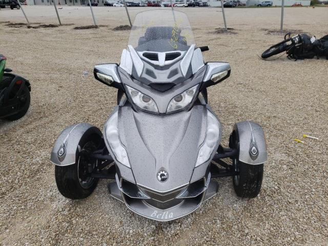 2BXJBWC18CV000836 - 2012 CAN-AM SPYDER ROA SILVER photo 7