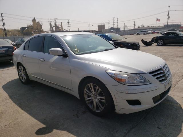 KMHGC4DF3BU118059 - 2011 HYUNDAI GENESIS 4. WHITE photo 1