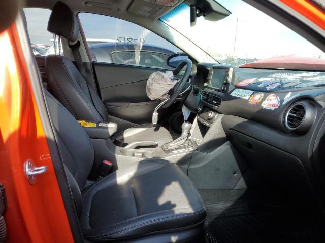 KM8K5CA55KU253845 - 2019 HYUNDAI KONA ULTIM ORANGE photo 5