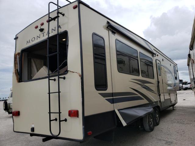 4YDF33122KA741070 - 2019 KEYSTONE MONTANA BEIGE photo 4