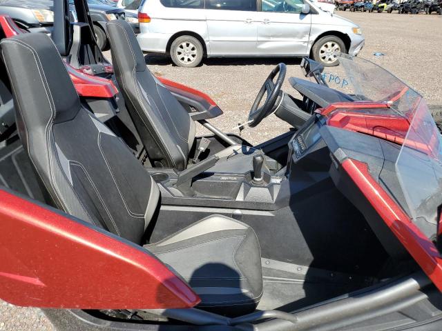 57XAAPFA5J8128951 - 2018 POLARIS SLINGSHOT RED photo 5