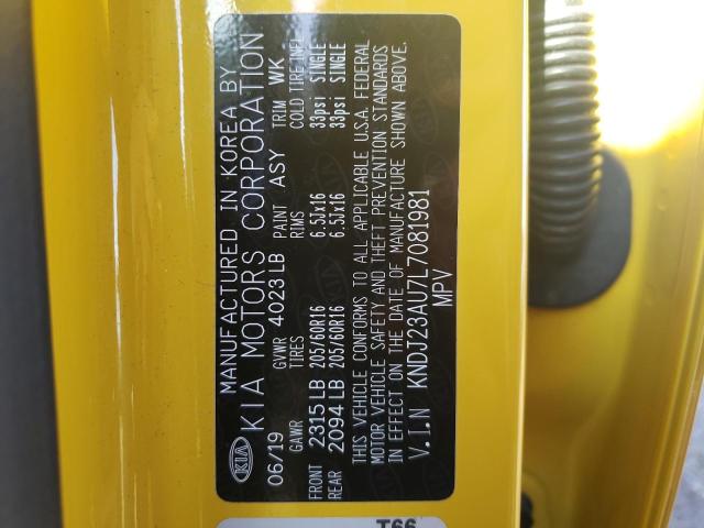 KNDJ23AU7L7081981 - 2020 KIA SOUL LX YELLOW photo 13