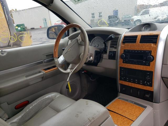 1A8HW58257F501597 - 2007 CHRYSLER ASPEN LIMI RED photo 9