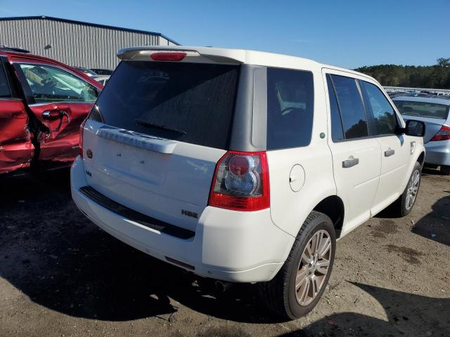 SALFT2BN2AH166294 - 2010 LAND ROVER LR2 HSE TE WHITE photo 4