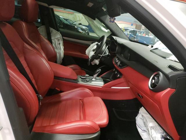 ZASPAKBN5K7C68852 - 2019 ALFA ROMEO STELVIO TI WHITE photo 5
