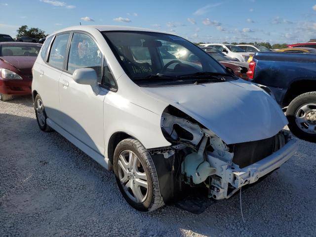 JHMGD38697S034562 - 2007 HONDA FIT S WHITE photo 1