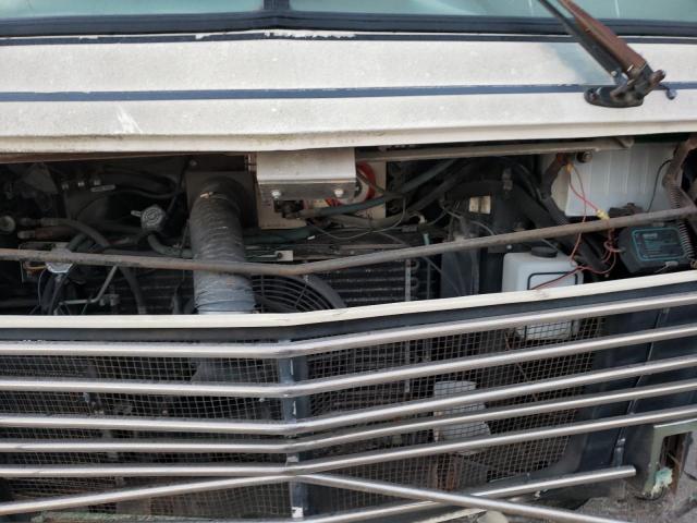 1GBKP37N6M3316938 - 1991 CHEVROLET P30 CREAM photo 7