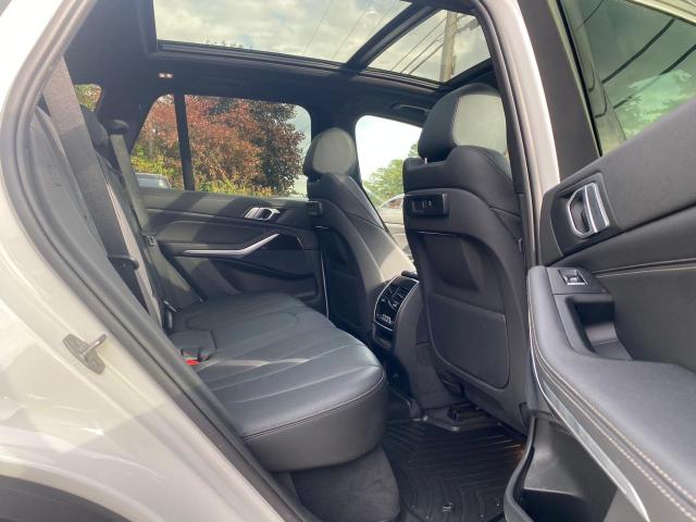 5UXCR6C50KLL35269 - 2019 BMW X5 XDRIVE4 WHITE photo 6