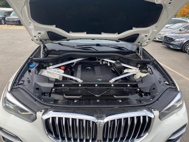 5UXCR6C50KLL35269 - 2019 BMW X5 XDRIVE4 WHITE photo 8