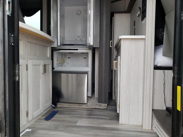 4YDF36725M1532207 - 2021 KEYSTONE SPRINTER TWO TONE photo 8