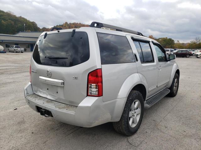 5N1AR18B98C653728 - 2008 NISSAN PATHFINDER SILVER photo 4