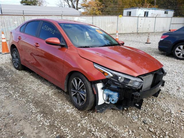 3KPF24AD7NE450899 - 2022 KIA FORTE FE ORANGE photo 1