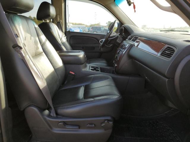 1GNSKJE75DR134798 - 2013 CHEVROLET SUBURBAN K BLACK photo 5