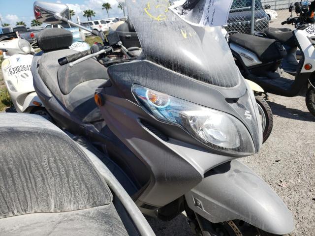 JS1CK44B7D2100630 - 2013 SUZUKI AN400 A SILVER photo 1